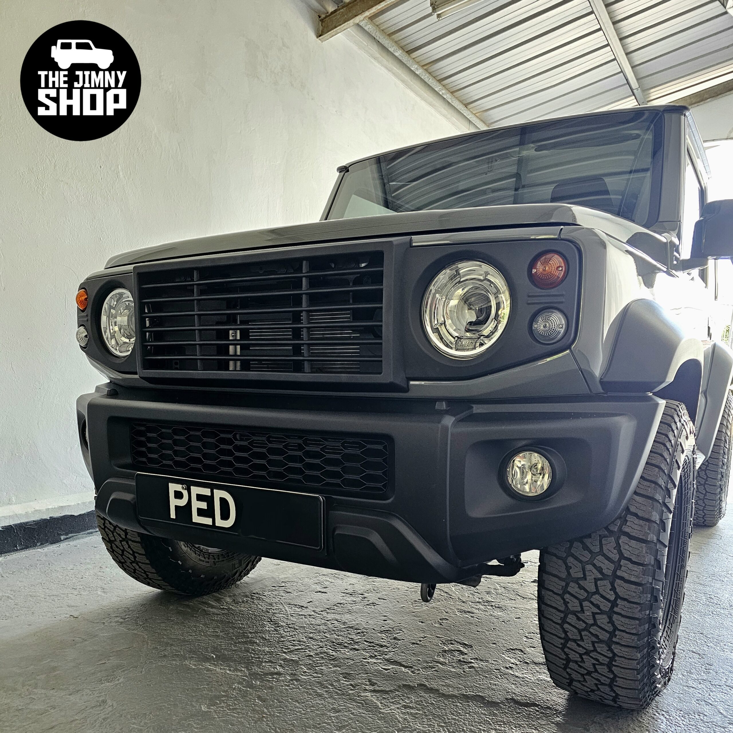 Defender Style Front Grille (Jimny Models JB74 & JC74) - Image 2